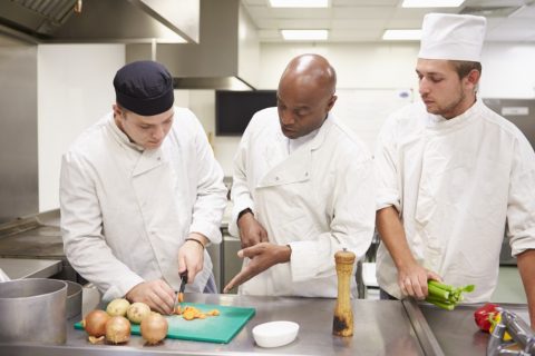 Key to Staff Retention in Restaurants is to Implement a Food Safety Culture